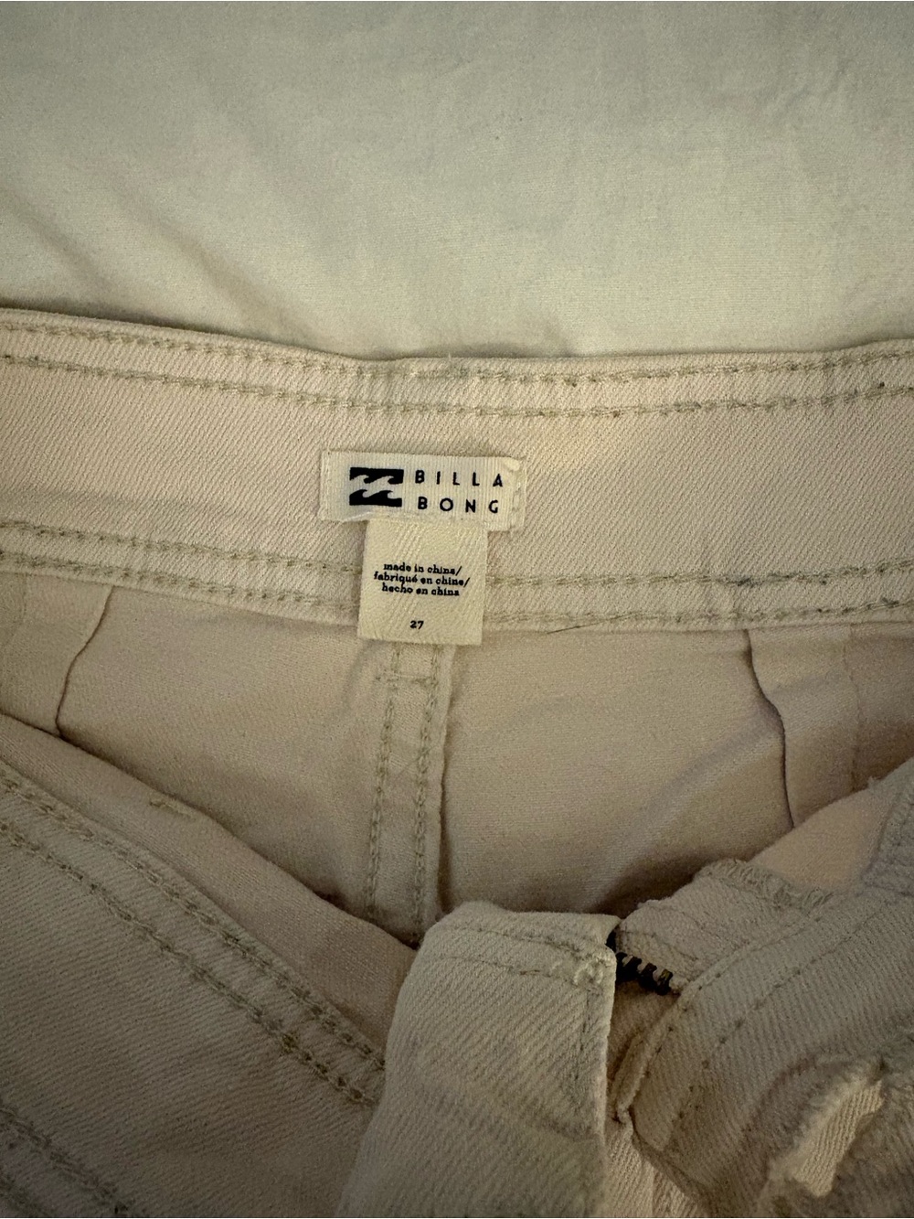 Wide Leg Women’s Jeans in Light Tan - Picture 3 of 3